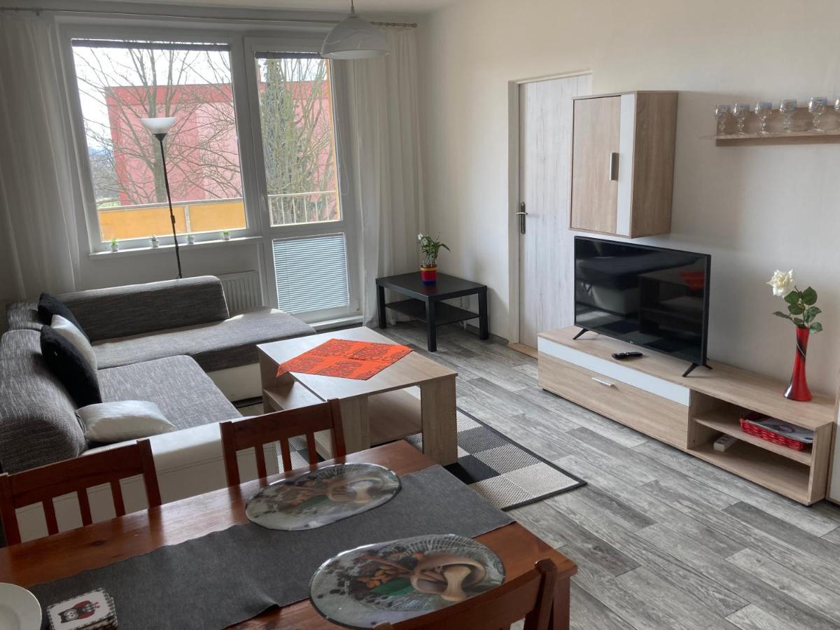 Apartman Ve Velkych Losinach Velké Losiny Kültér fotó
