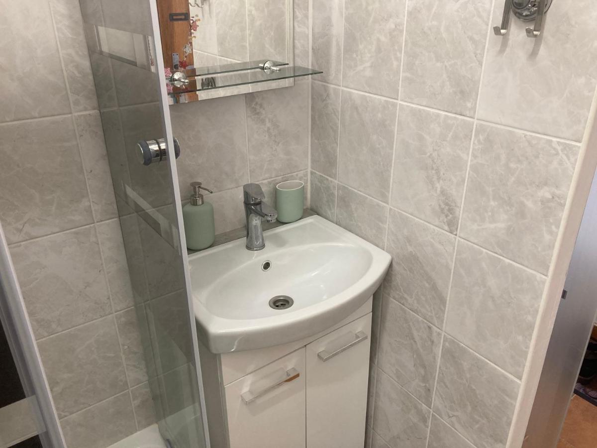 Apartman Ve Velkych Losinach Velké Losiny Kültér fotó